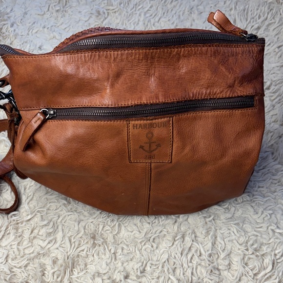 Harbour 2nd leather shoulder and crossbody bag - Picture 7 of 15
